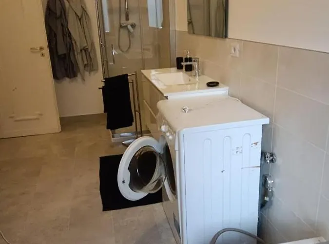 Casa Iris Szálloda *