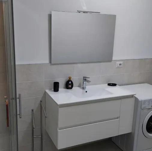 Casa Iris Szálloda *